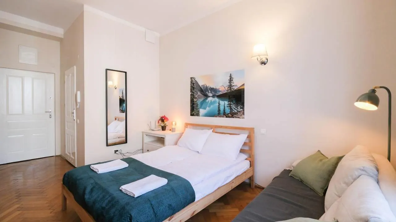 Central Station Apartments Cracóvia Apart-hotel
